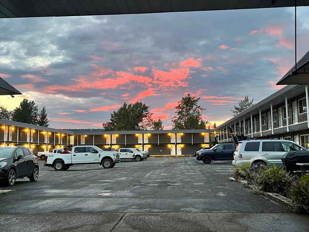 Anavada Inn & Suites - Prince George Exterior photo